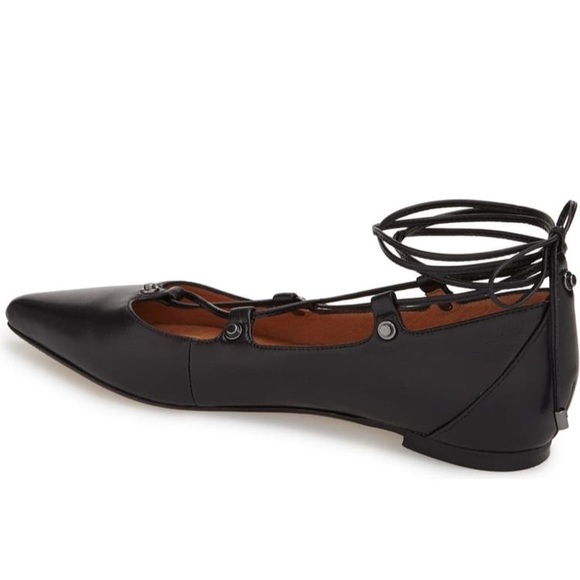 Nordstrom’s HALOGEN Owen flat NIB - Picture 5 of 6